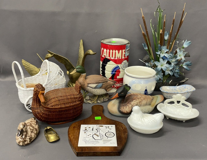 Duck Figurines, Calumet Baking Power Tin, Misc