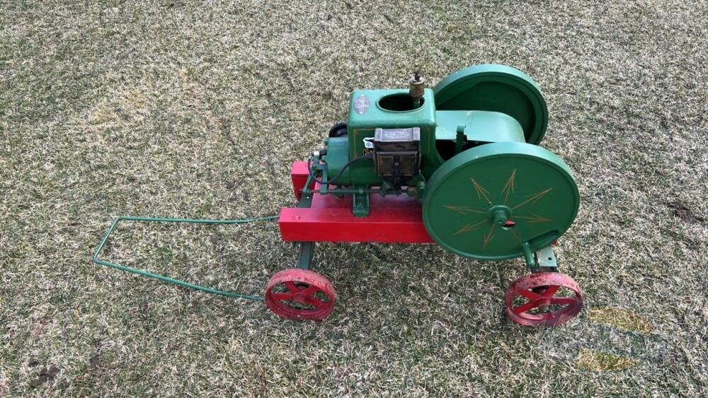 Sattley 1.5 HP Gas Engine