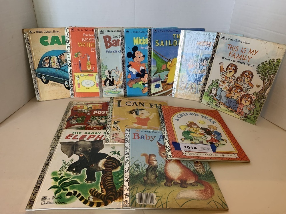 12 VINTAGE LITTLE GOLDEN BOOKS - LR