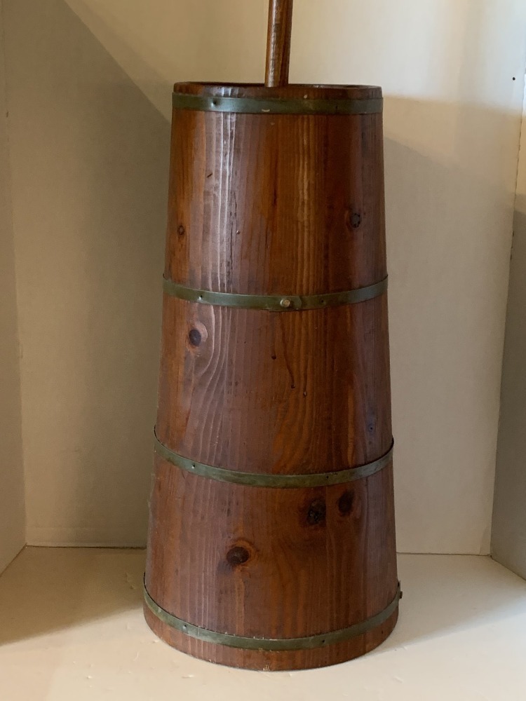 ANTIQUE CEDAR BUTTER CHURN (22" TALL TO TOP OF CHURN) - LR