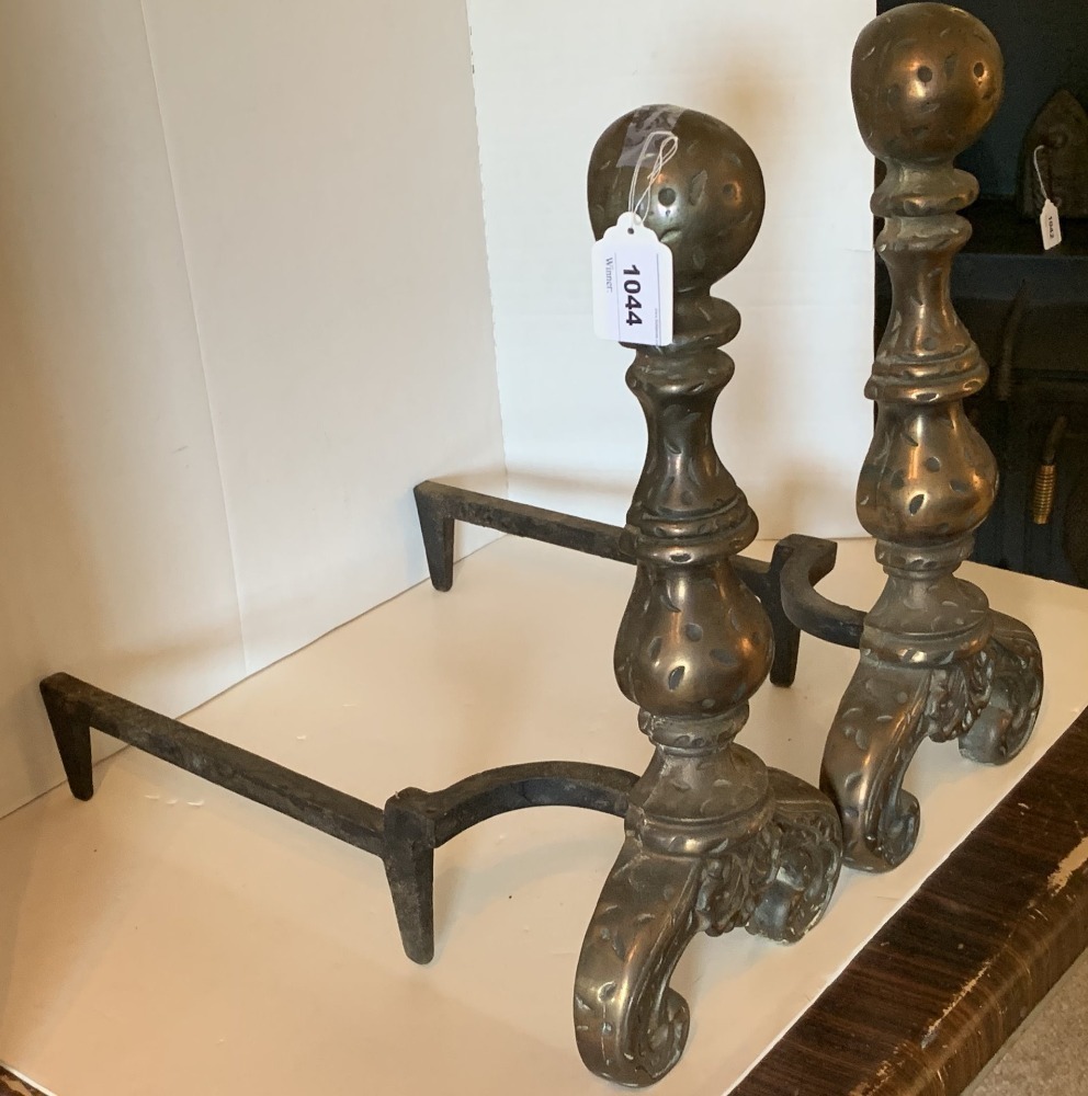 PAIR OF VINTAGE BRASS FIREDOGS - LR