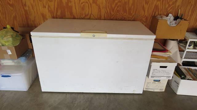18 cu ft Kenmore chest freezer