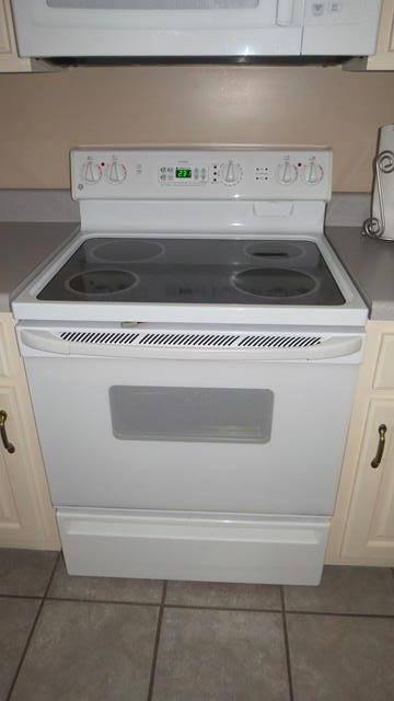 Smooth Top Range