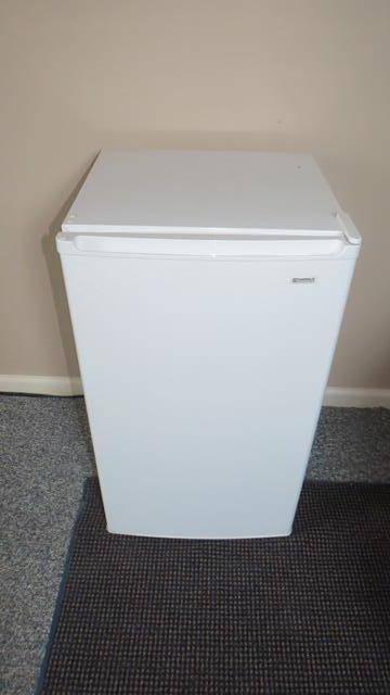 Kenmore mini refrigerator/freezer