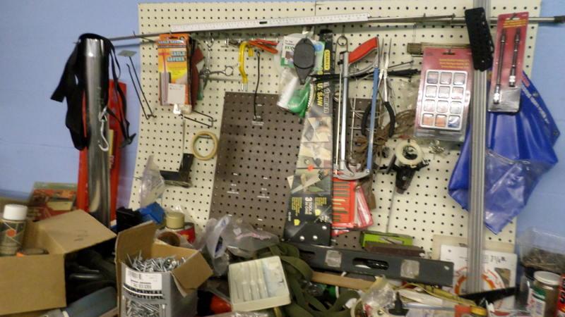 wooden work bench & contents