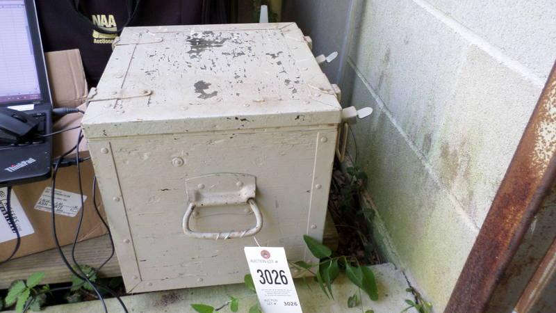 square box, crate with light
