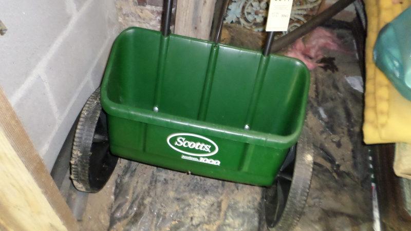 Scotts Accugreen Spreader