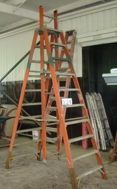 WERNER ELECTRO-MASTER Extension Trestle Ladder Heavy Duty Type 1, Model E7310
