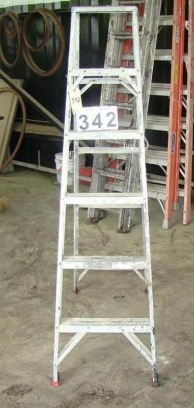 ALL AMERICAN 6' Aluminum Step Ladder