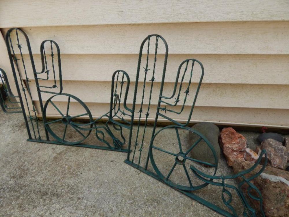 (2) Metal Cactus & Wagon Wheel Yard Art