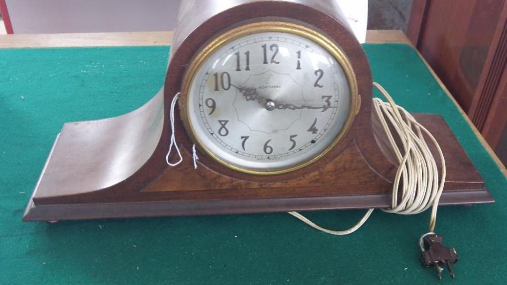 Seth Thomas Electric Mantle Clock, works