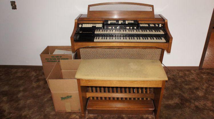 Hammond Organ