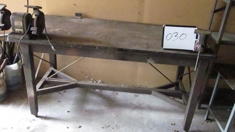 Metal Top Wooden Frame Reinforced with Steel Work Bench Table