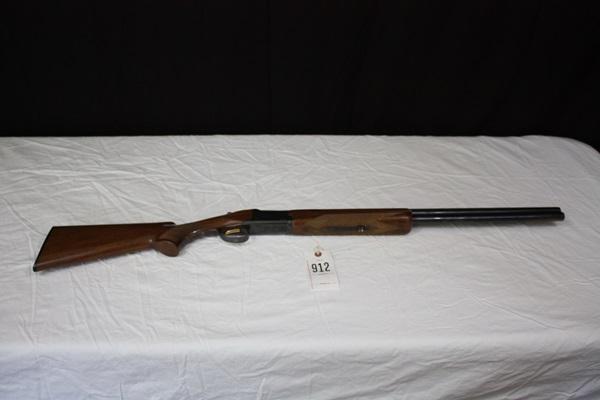 Browning 20 gauge Citori O/U. 26" invector choke barrels. 2 3/4" or 3" shells. SN 12726PR163
