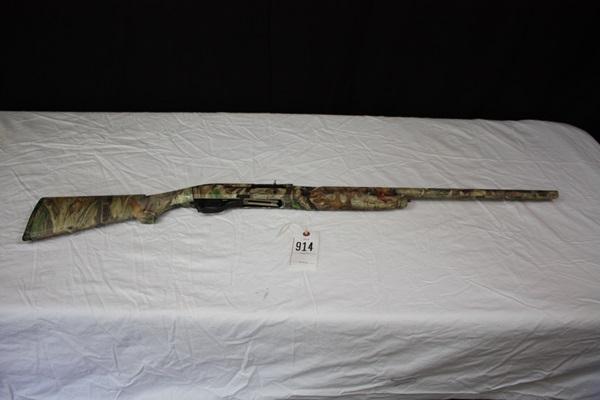 Benelli 20 gauge M1 Super 90 semi-auto. 23 1/2" barrel. 2 3/4" or 3" shells. Advantage Timber camo pattern. SN N060277