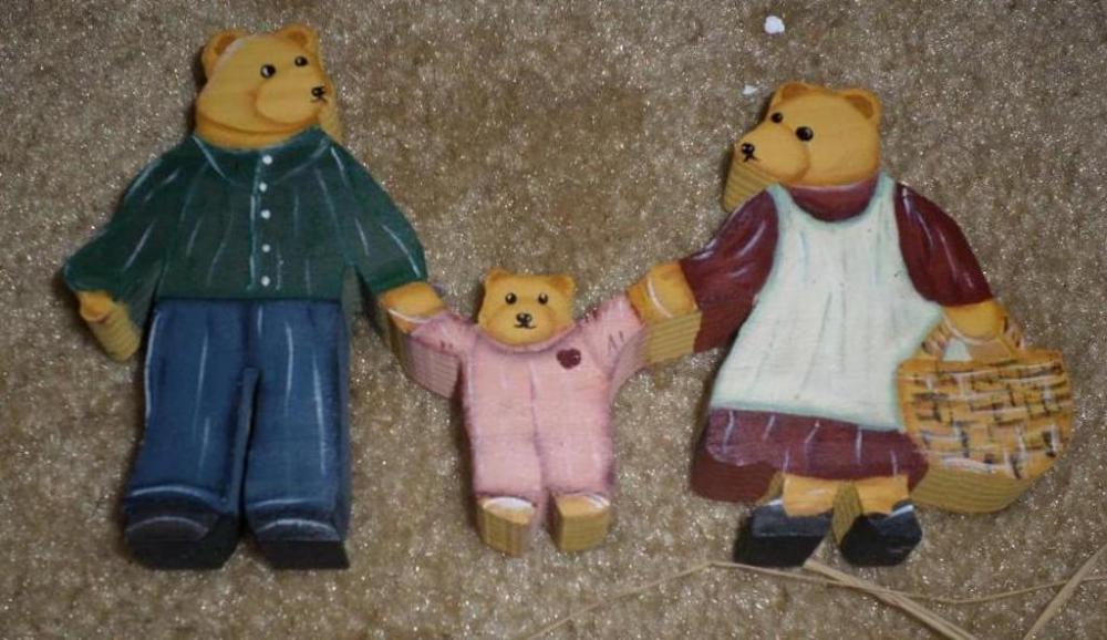 Miscellaneous Lot of Figurines/ Christmas Decor/ Birds/ Ornaments (STORAGE TOTE NOT INCLUDED)