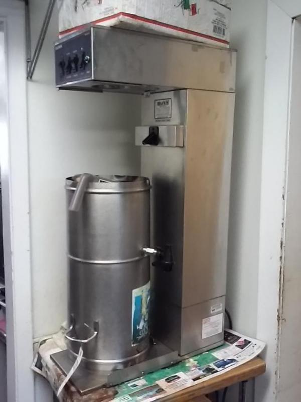 Bunn Tea Maker and Dispenser; TUSQ; Coffee and Tea
