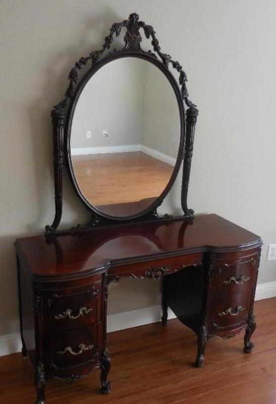 Vanity with Mirror