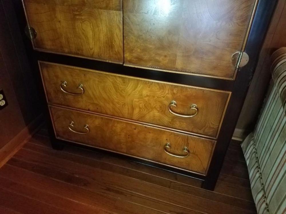Stanley Armoire