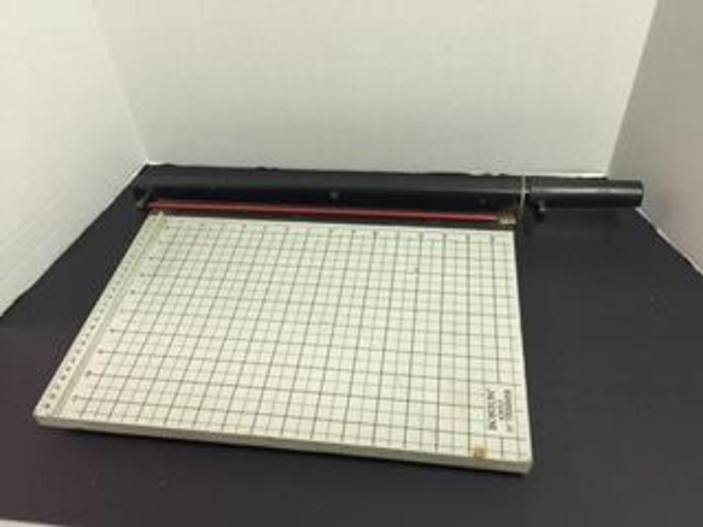 BOSTON 15" Trimmer, No. 26915