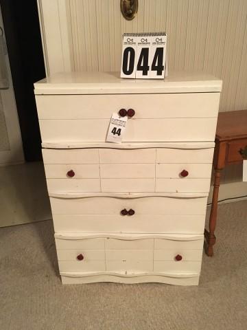 Painted chest of drawers