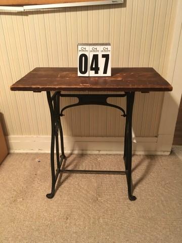 Table, wooden top, metal base