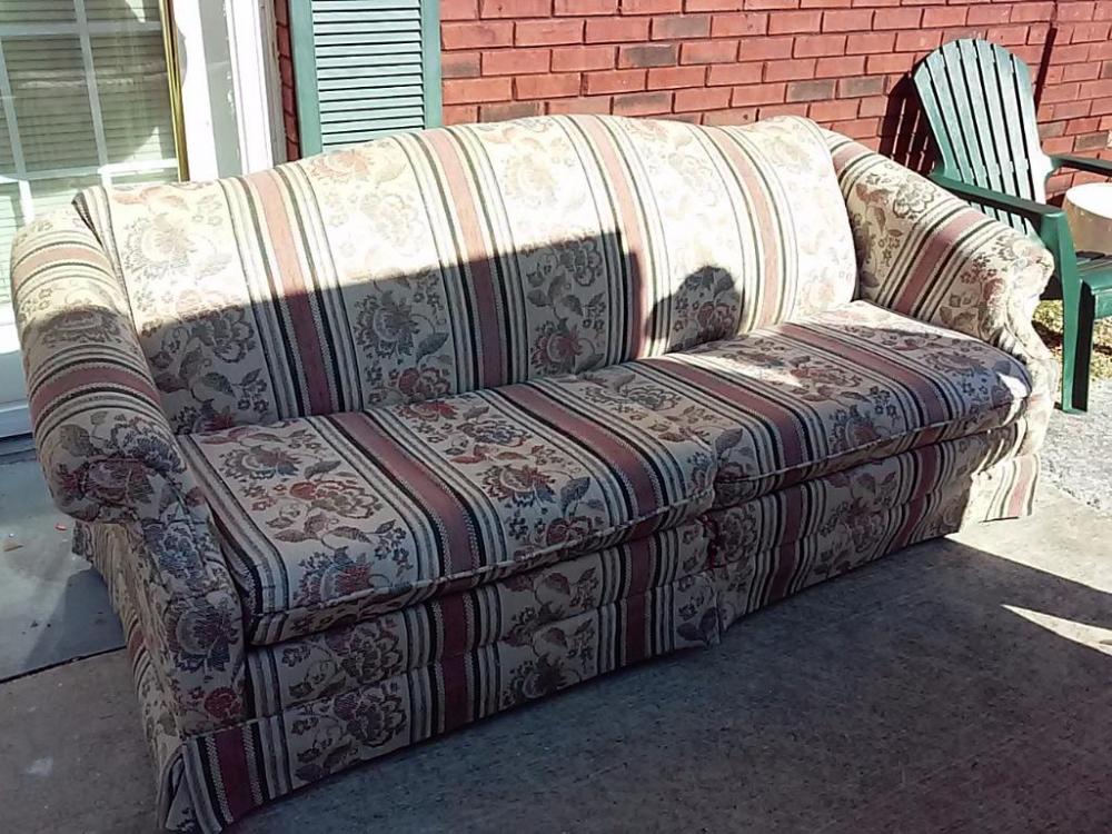 Sofa/Loveseat with Sleeper Bed