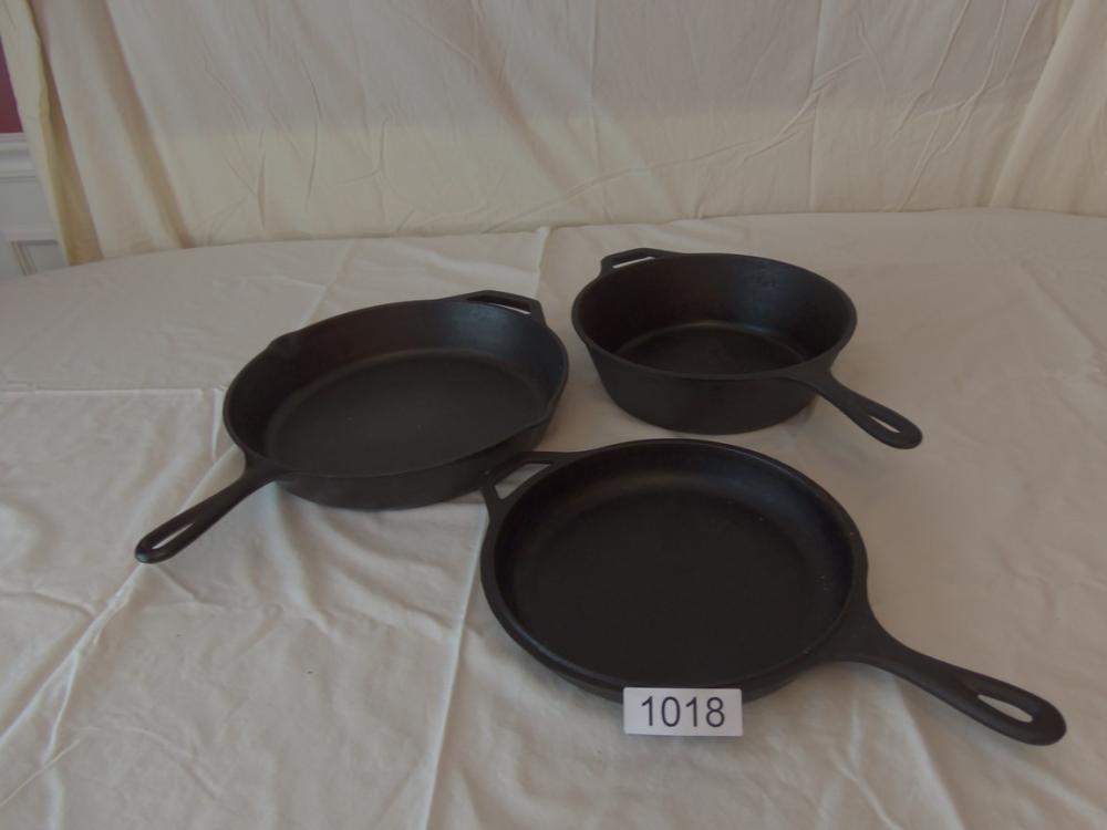 3 Iron skillets
