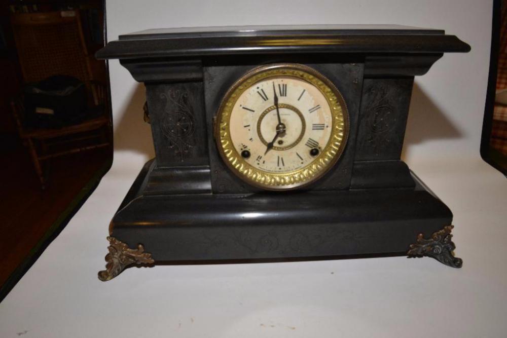 SETH THOMAS MANTLE CLOCK image
