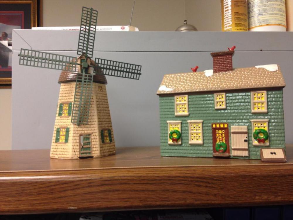 Department 56 "Home Sweet Home" House and Windmill; #5126-8