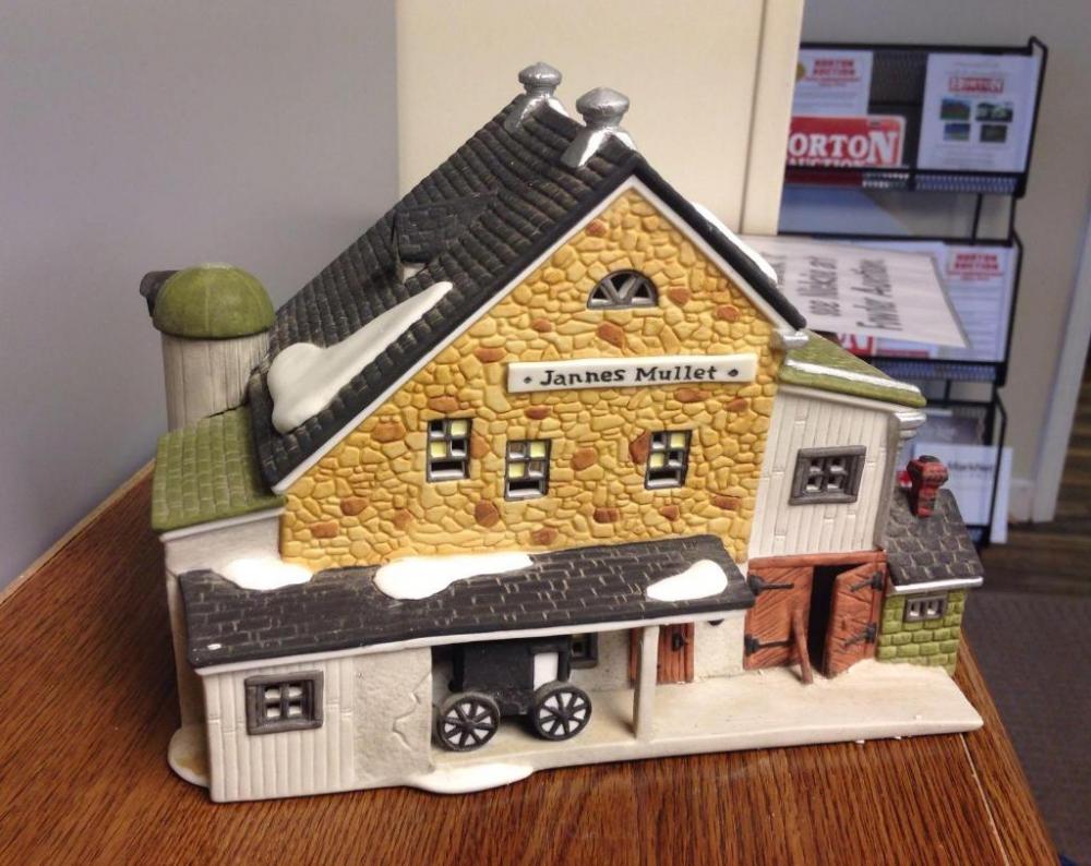 Heritage Village Collection; New England Village Series; "Jannes Mullet Amish Barn"; #5944-7
