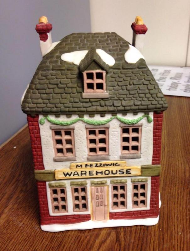 Heritage Village Collection; Dicken's Village Series; "Fezziwig's Warehouse"; #6500-5