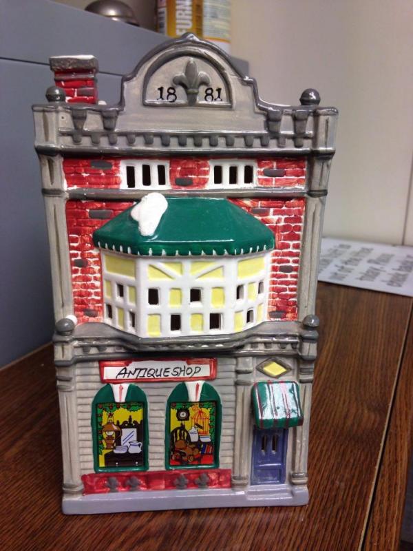 Department 56 "Antique Shop" (antique is misspelled on box); #5123-3