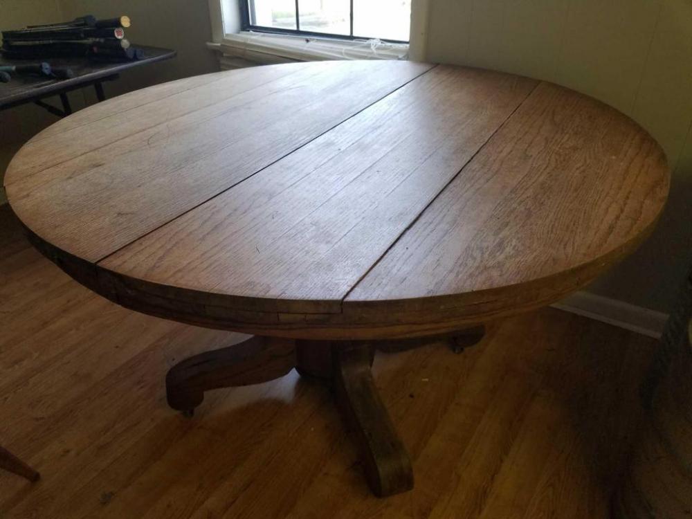 Antique Solid oak round table