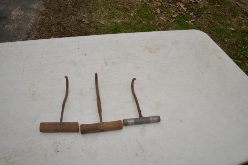 (4) HAY HOOKS image