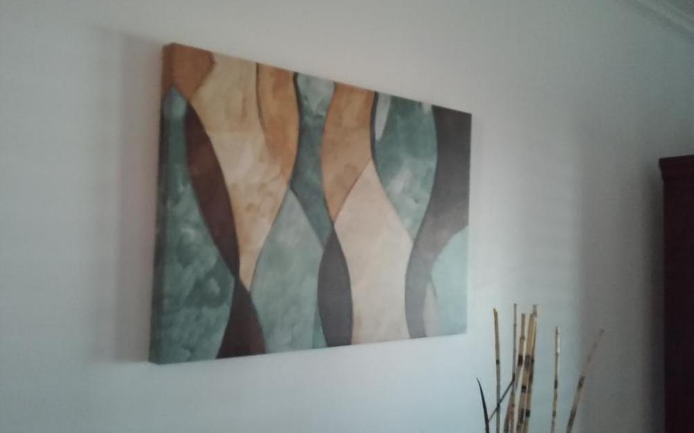 Wall Decor, floor vases & flowers
