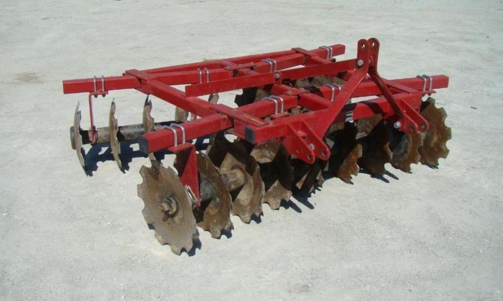HOWSE 7-1/2 foot Heavy Duty DISC HARROW, 3-Point Hitch, Model DHT20022