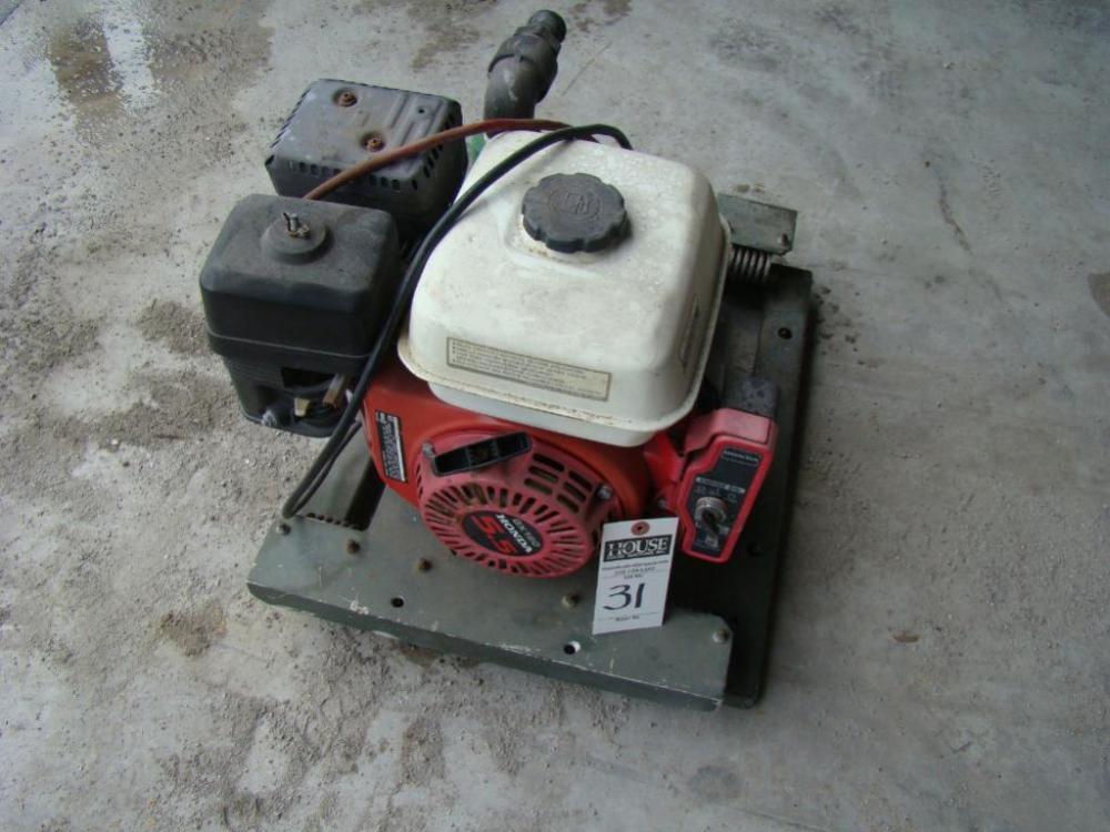 HONDA Electric Start Water Pump, Mode GX-160, powered by 5.5 HP HONDA gas engine. Mounted on Anti-Vibrate Stand