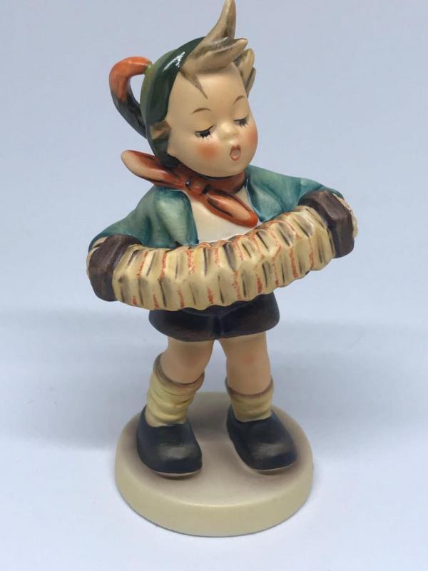 Hummel Accordion Boy TMK 5