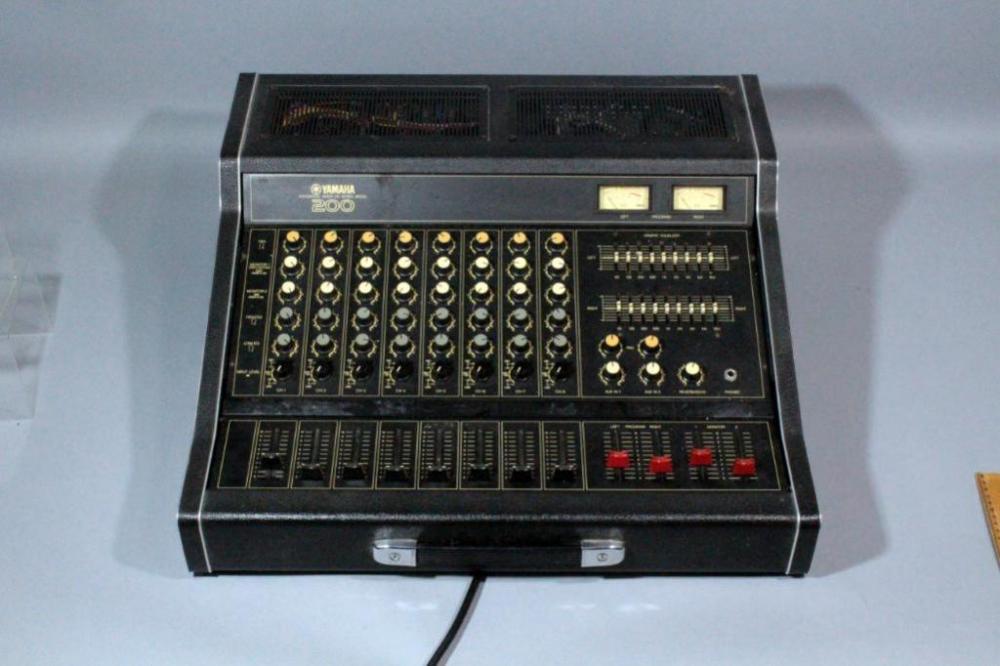 Yamaha EN Series, Model 200, 8 Channel Integrated Mixer, Untested