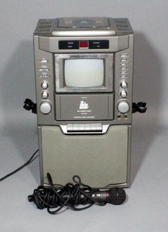 The Singing Machine Karaoke Machine, Model STVG-500, With Fender P-51 Mic, Powers Up
