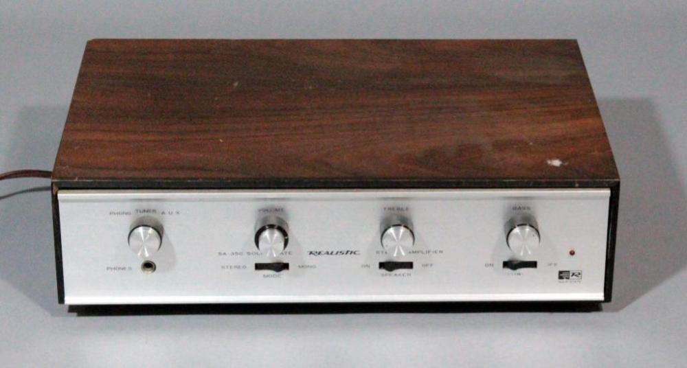 Realistic Solid State Amplifier, Model SA-350, Powers Up