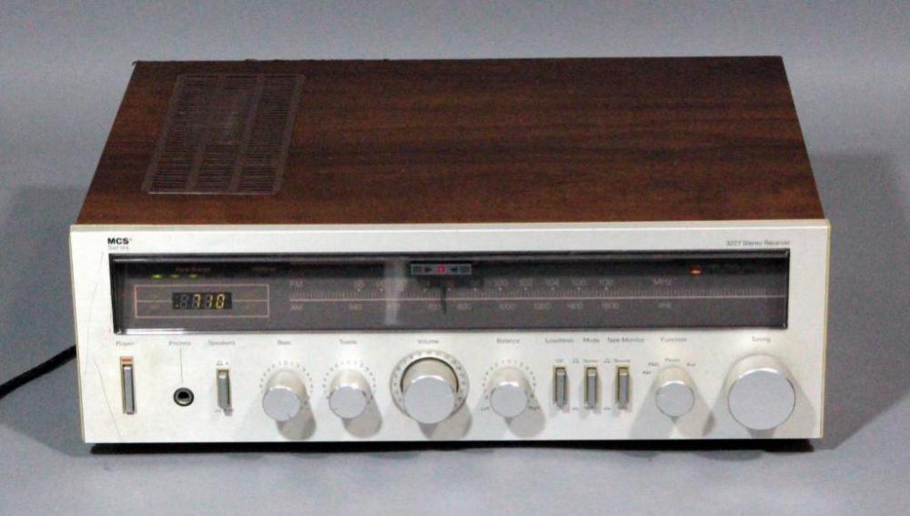 MCS Stereo Receiver, Model 3227, Powers Up