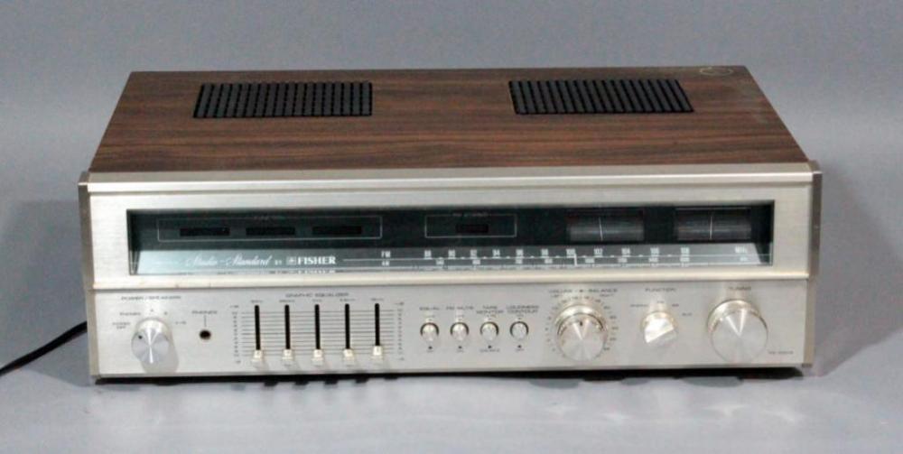 Fisher Studio Standard Stereo Receiver, Model RS-2004, Powers Up