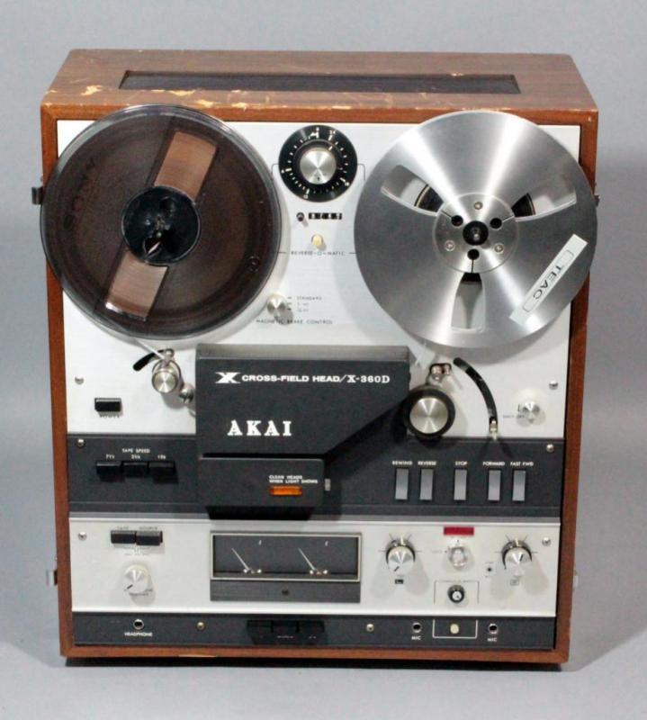 Akai Cross-Field Head/X 360D Reel To Reel Recorder/Player, Missing Cover, Powers Up