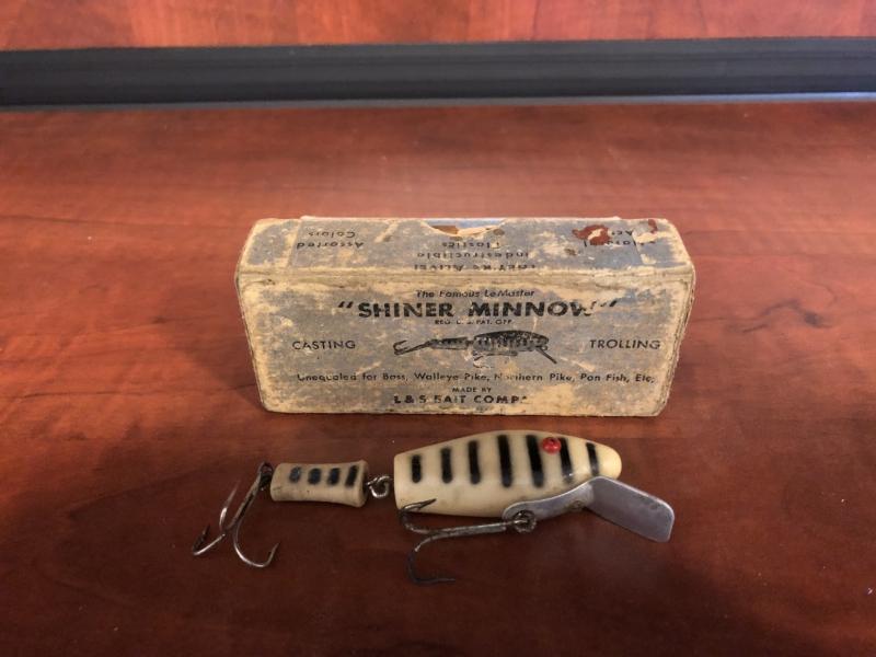 Shiner Minnow No. 350 by L&S Bait Company