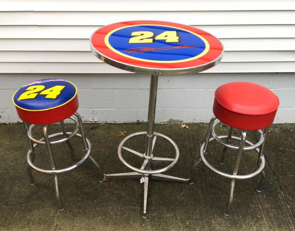 Jeff Gordon Pub Table w/ 2 Barstools