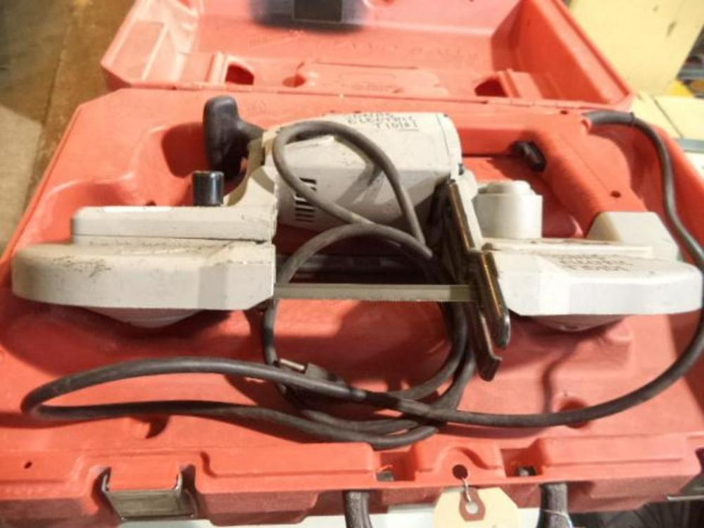 Milwaukee HD Portable Band Saw with Case