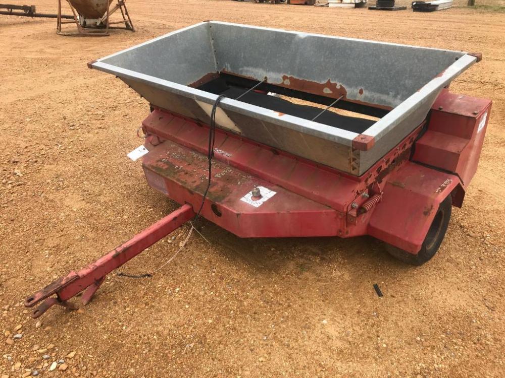 Diehl Pull Type Sand Spreader
