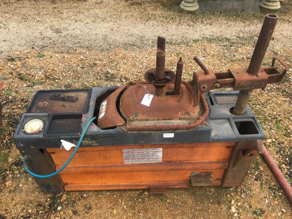 Coats Tire Changer